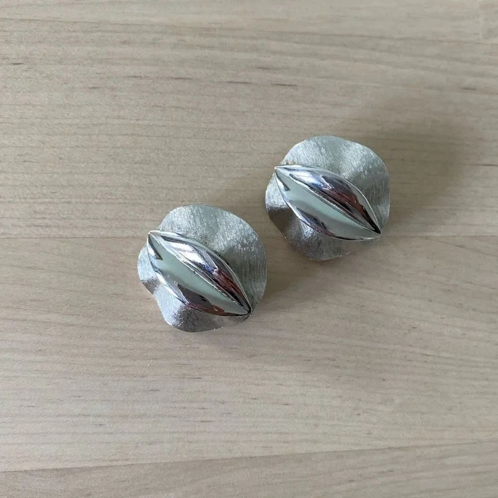 1960s Trifari Silver Clip-on Earrings